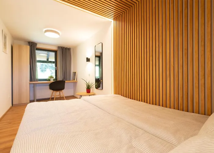 Pri Fencu 예세니체